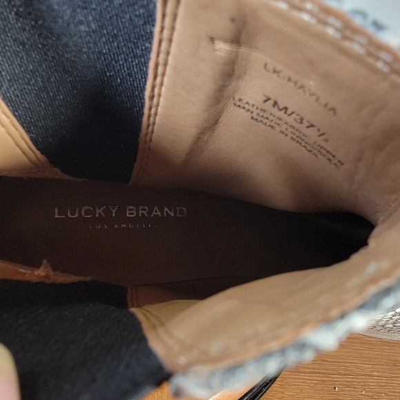 Lucky Brand Haylia Leather Snake Print Chelsea Boots Size 7 Pull on - Picture 15 of 16